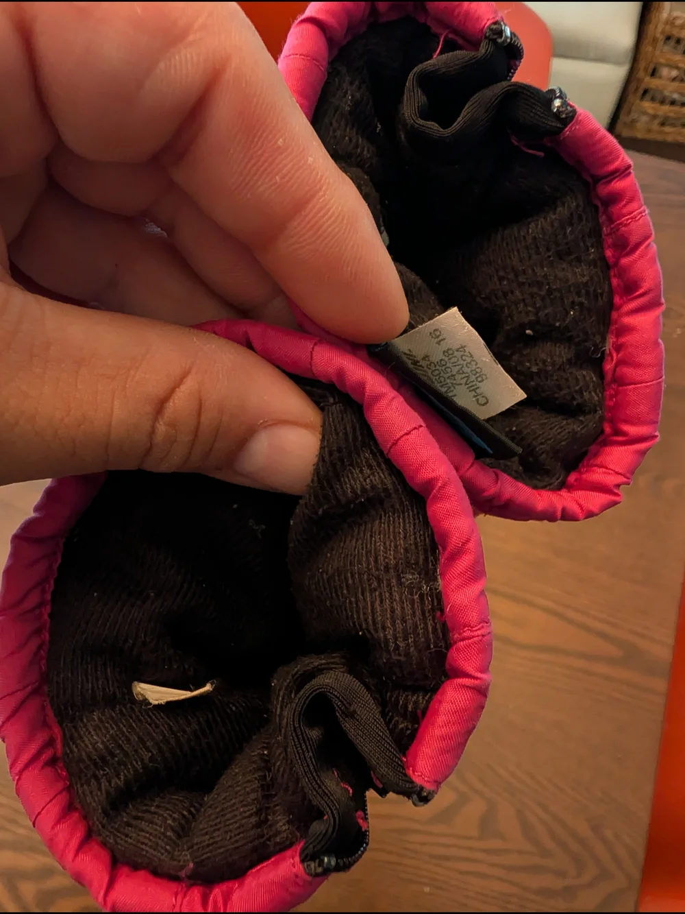 Kids Pink Snow Mittens
